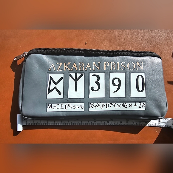 Harry Potter Prisoner Of Azkaban makeup clutch 2017 loot crate exclusive pouch - Picture 5 of 6